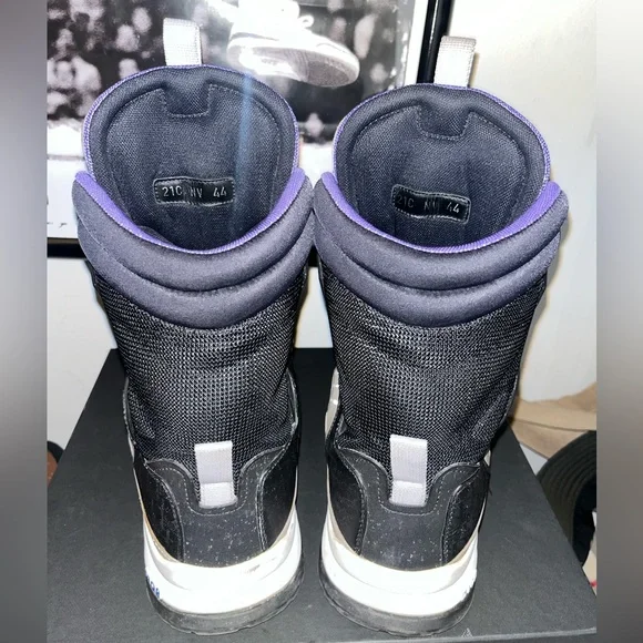Dior Ski Capsule Lace Up High Ankle Leather Boots Grey/Black/Purple (RARE) Christian Dior Snow Boots - 6 For Sale on 1stDibs | dior ski  main image 2